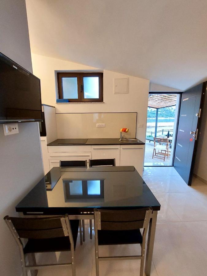 Apartman Ulrich Lukovo Exterior foto