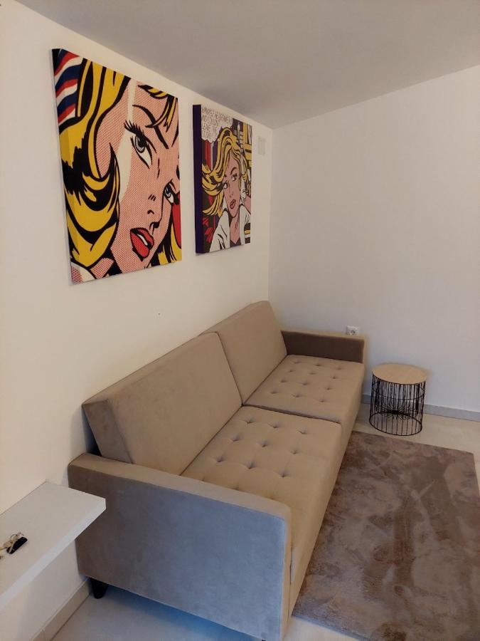 Apartman Ulrich Lukovo Exterior foto